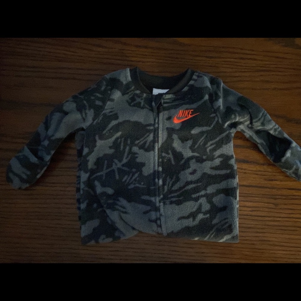 Nike Baby Fleece One Piece - Sleep n Play Black Camo in 3 Months